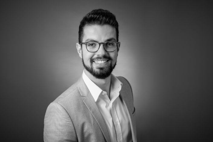 20171203145113_IMG_2985e-2 Businessportrait in Bonn – professionelles Bewerbungsfoto