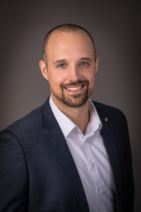 20191019124757_5U5A4652e Businessportrait in Bonn – professionelles Bewerbungsfoto